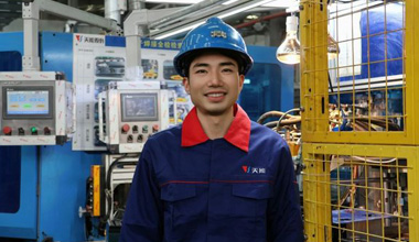 侯斌：从职场新人到新型工匠
